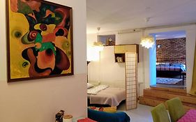 Fifties-Style-Apartment